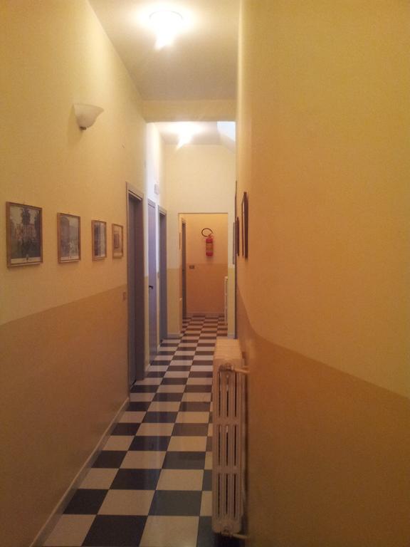 Albergo Tarsia Καστροβιλάρι Εξωτερικό φωτογραφία